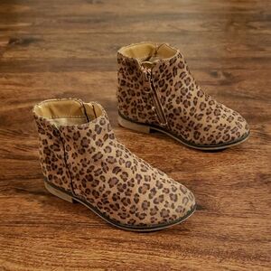 Cat & Jack Brown Leopard Kids Boots 9c